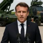 Frankreichs Präsident Emmanuel Macron kündigt eine massive Aufrüstung für 2027 an.