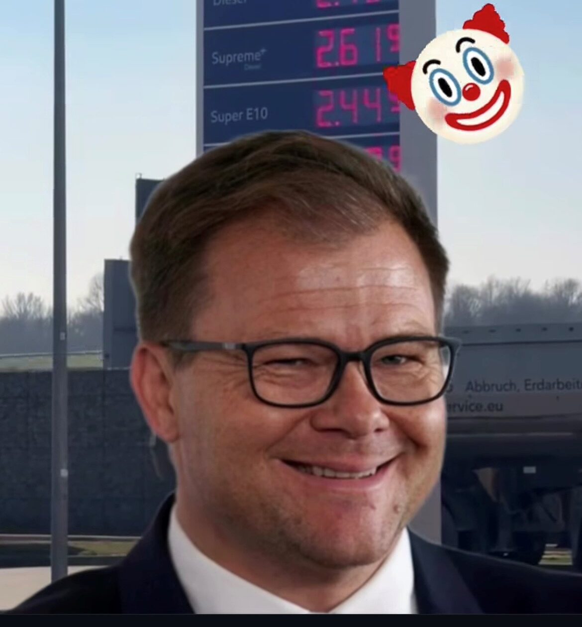 „Kaufen Sie doch ein E-Auto“ – Wenn Politik den Kontakt zum Alltag verliert