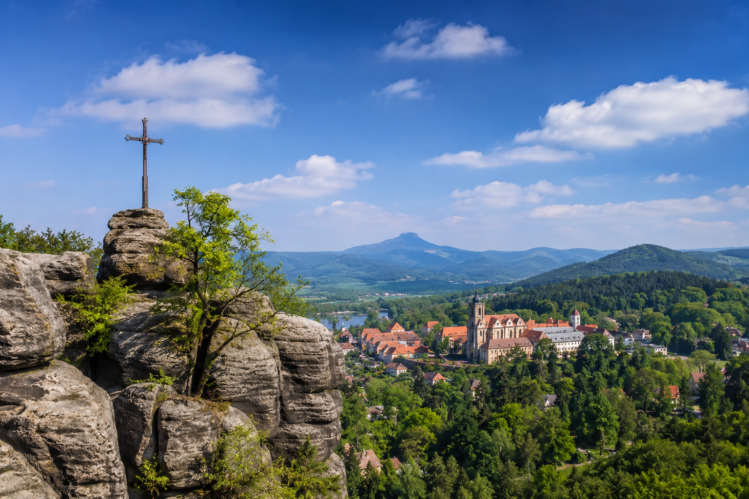 Pfingsten 2026 im Zittauer Gebirge: Die schönsten Veranstaltungen und Ausflugstipps