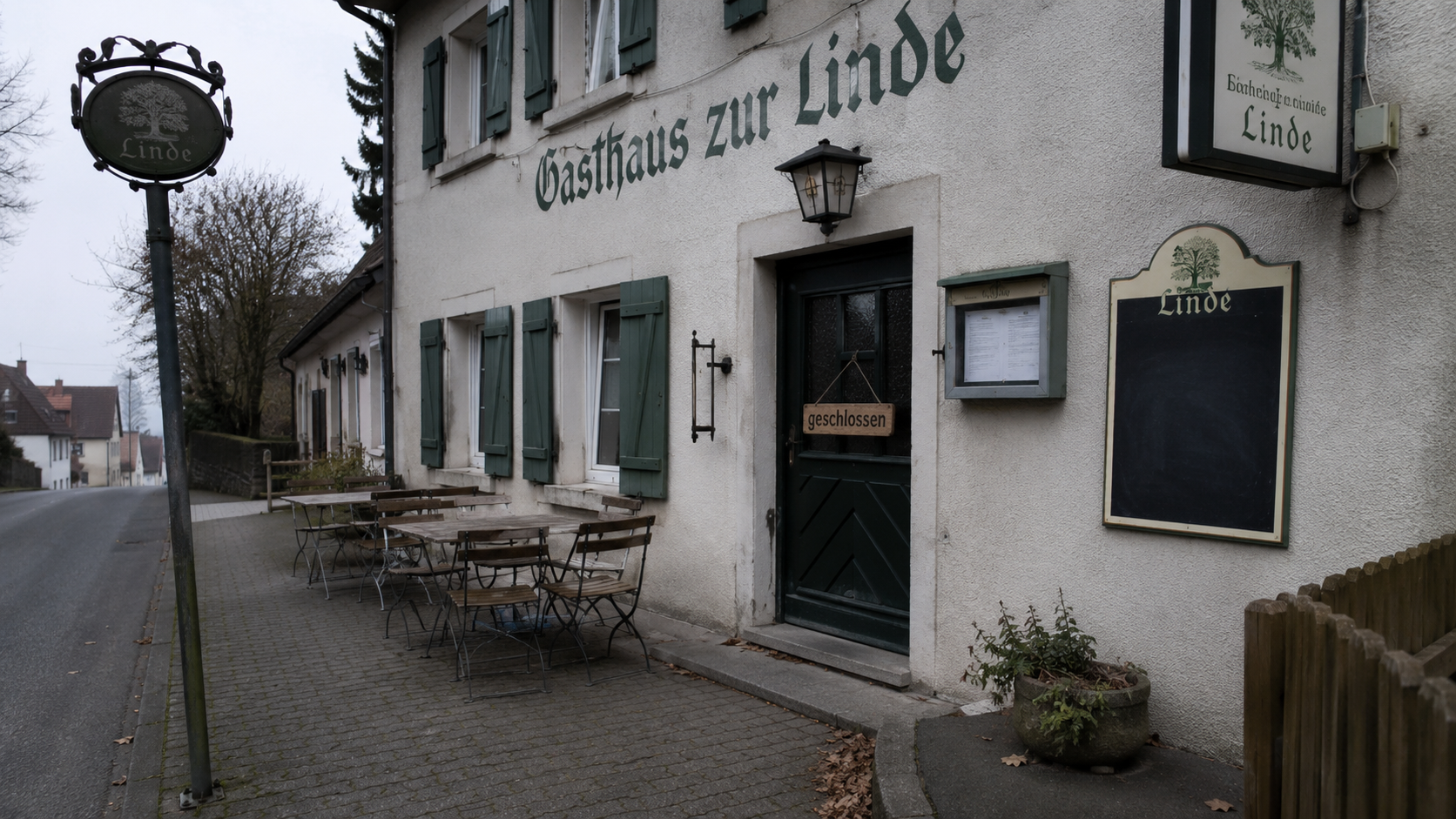 Geschlossener Landgasthof als Symbolbild für das Kneipensterben und die Krise der Landgastronomie in der Oberlausitz